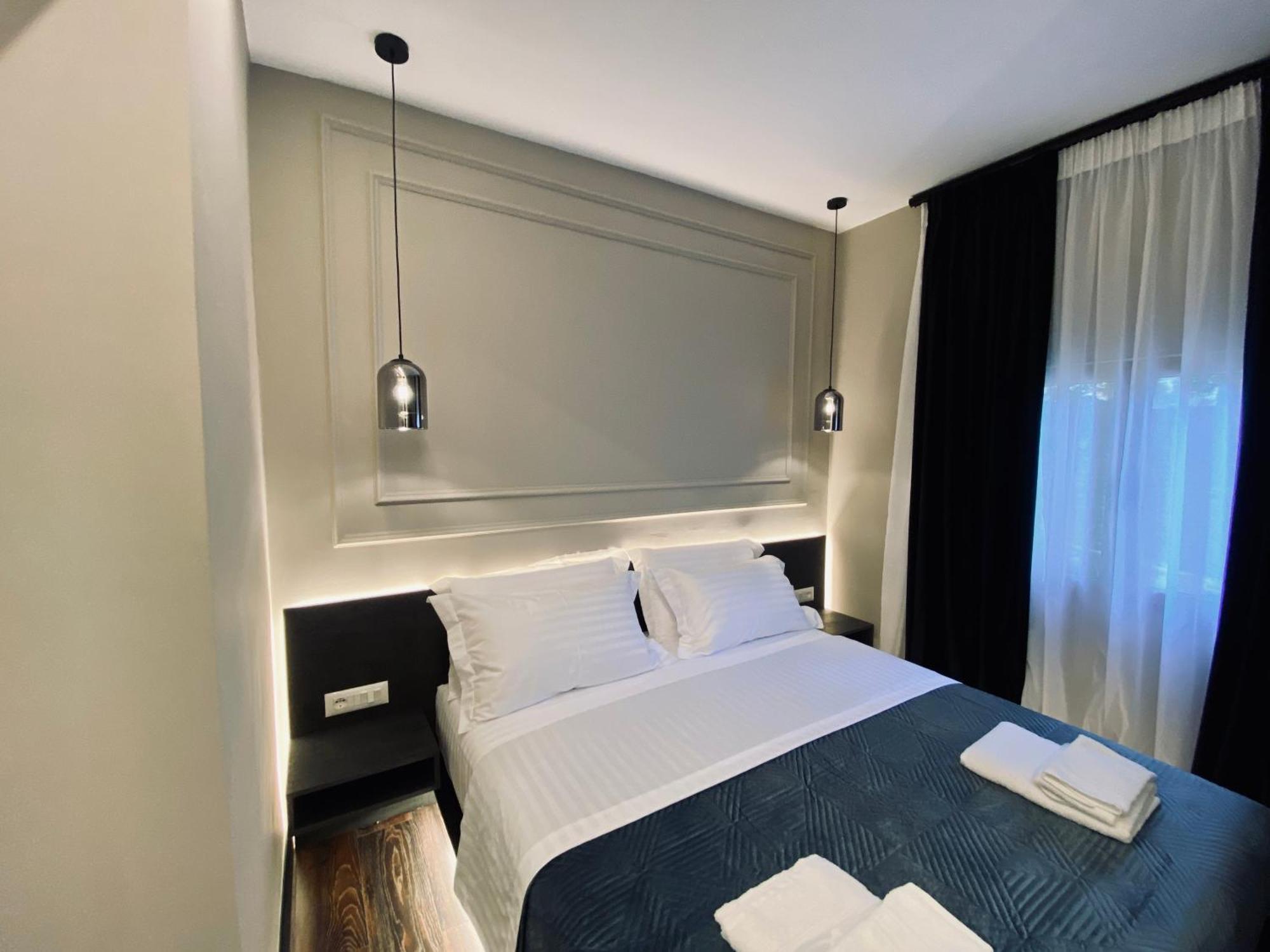Tirana Central Rooms Pazari Bagian luar foto